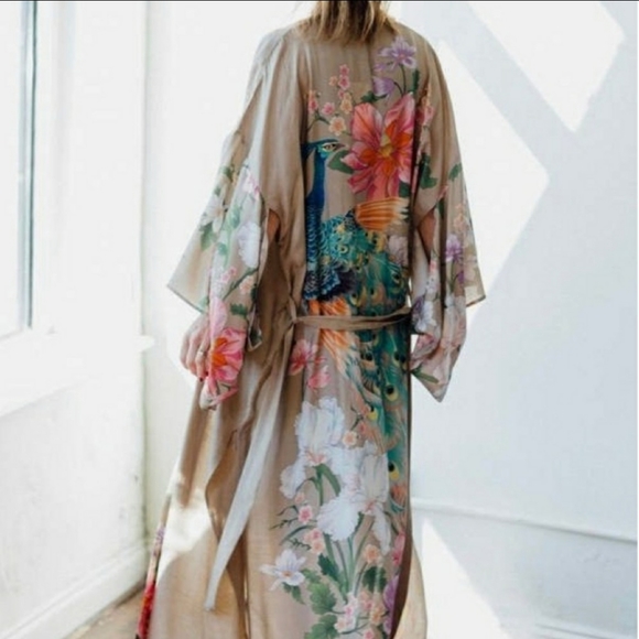 Private Label Tops - 🌻BOHO FLORAL MAXI KIMONO DUSTER